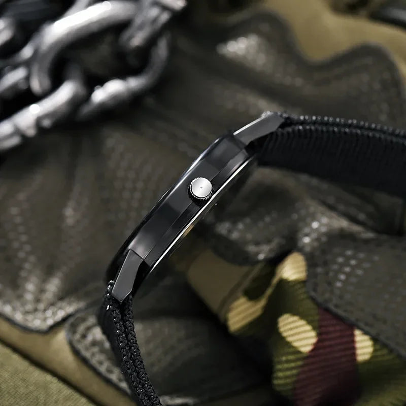 Reloj Militar Hombre – Deportivo, Cuarzo, Nylon y Luminiscente