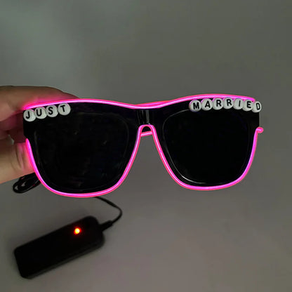 Gafas LED “Just Married” – Regalo Divertido Novios