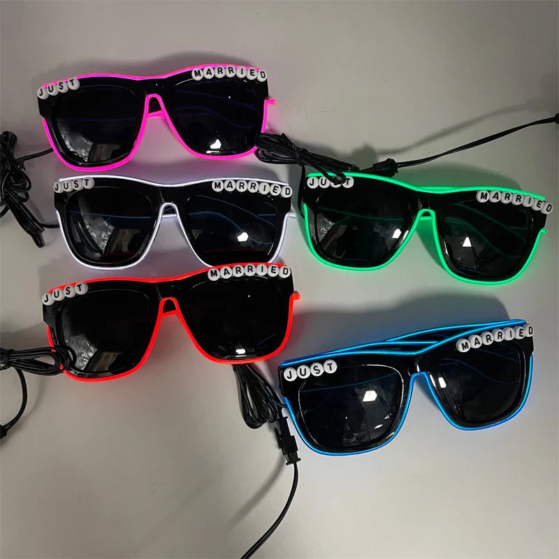 Gafas LED “Just Married” – Regalo Divertido Novios