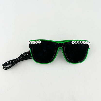Gafas LED “Just Married” – Regalo Divertido Novios