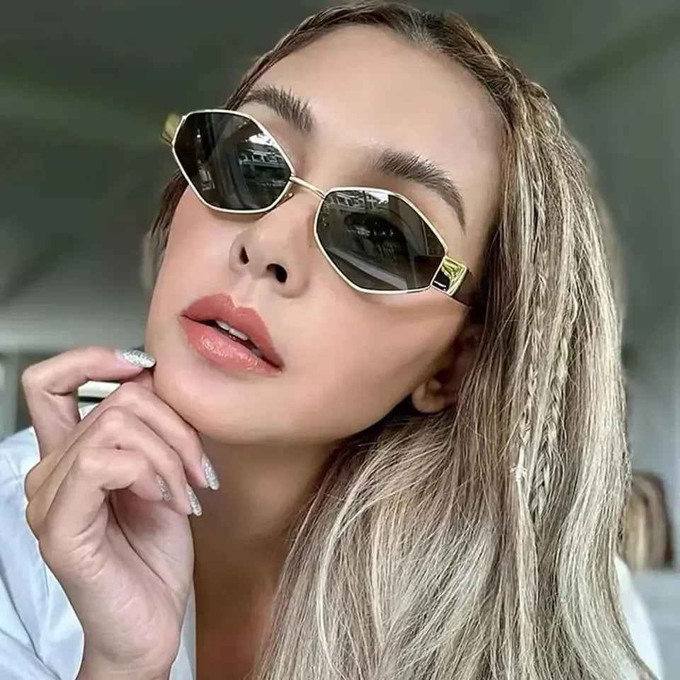 Gafas Hexagon Unisex – Lujo y Marco Pequeño