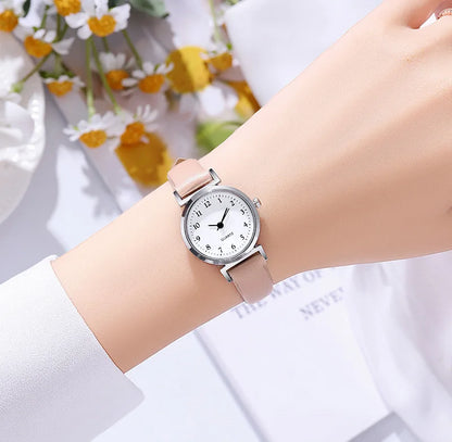 Reloj Retro Mujer – Pequeño, Cuarzo y Correa Fina de Cuero