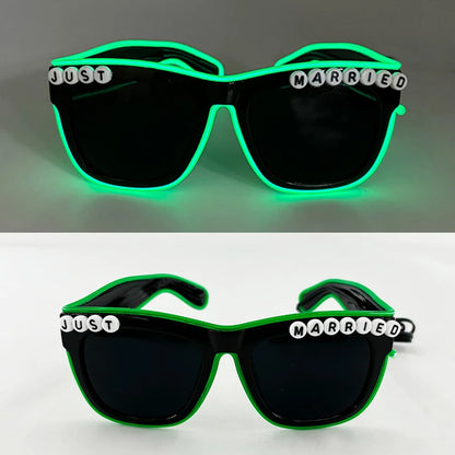 Gafas LED “Just Married” – Regalo Divertido Novios