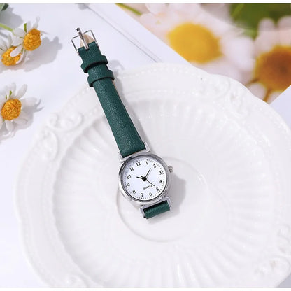 Reloj Retro Mujer – Pequeño, Cuarzo y Correa Fina de Cuero