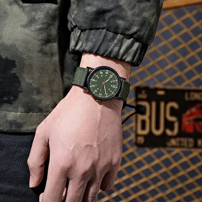 Reloj Militar Hombre – Deportivo, Cuarzo, Nylon y Luminiscente
