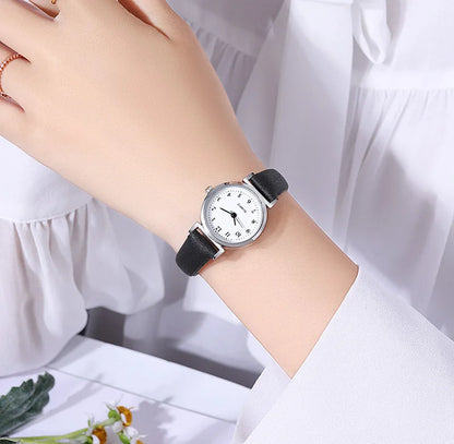 Reloj Retro Mujer – Pequeño, Cuarzo y Correa Fina de Cuero