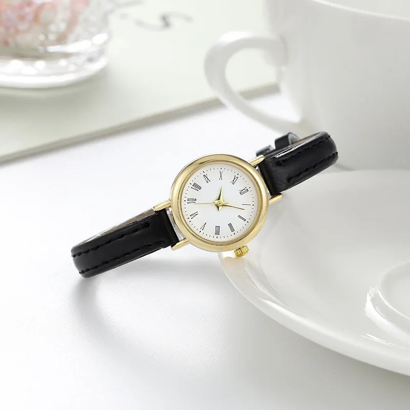 Reloj Retro Mujer – Pequeño, Cuarzo y Correa Fina de Cuero