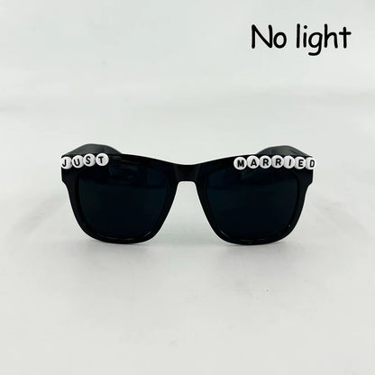 Gafas LED “Just Married” – Regalo Divertido Novios