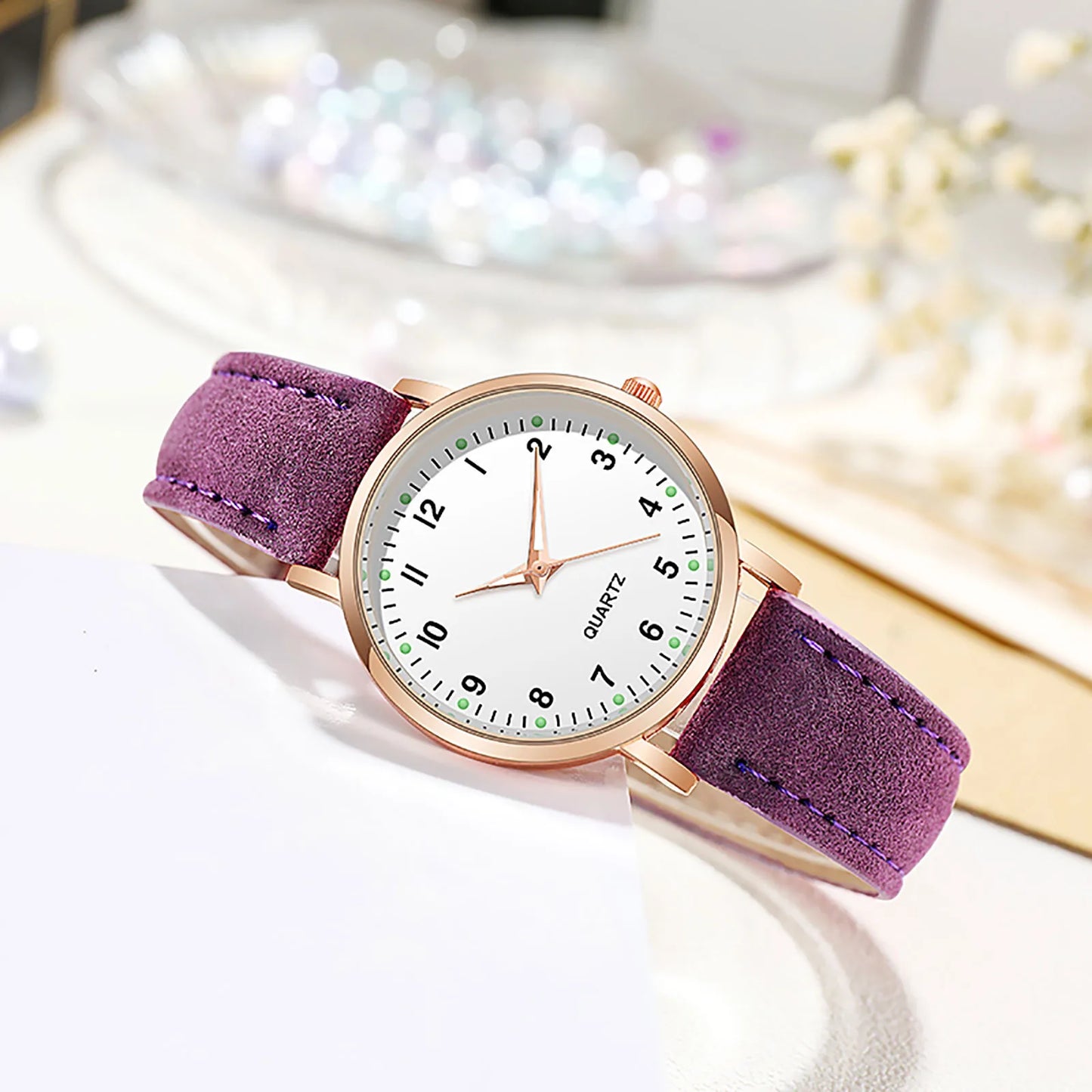 Reloj Mujer – Lujo, Cuarzo, Correa de Cuero y Manecillas Luminiscentes