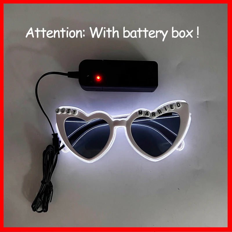 Gafas LED “Just Married” – Regalo Divertido Novios