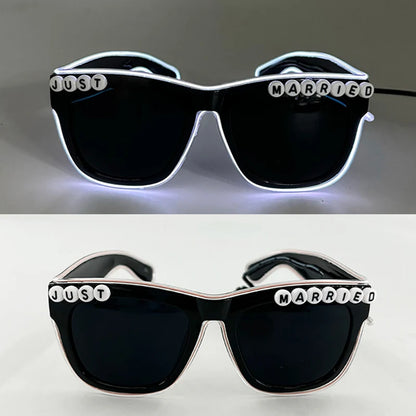 Gafas LED “Just Married” – Regalo Divertido Novios