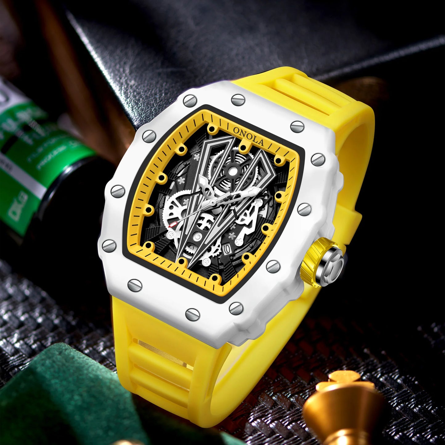Reloj ONOLA para Hombre – Cuarzo, Resistente al Agua y Correa de Silicona