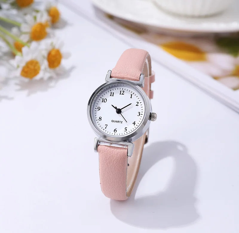 Reloj Retro Mujer – Pequeño, Cuarzo y Correa Fina de Cuero
